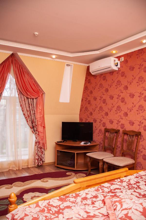 Hotel Piligrim 1 Mykolajiv Exteriér fotografie