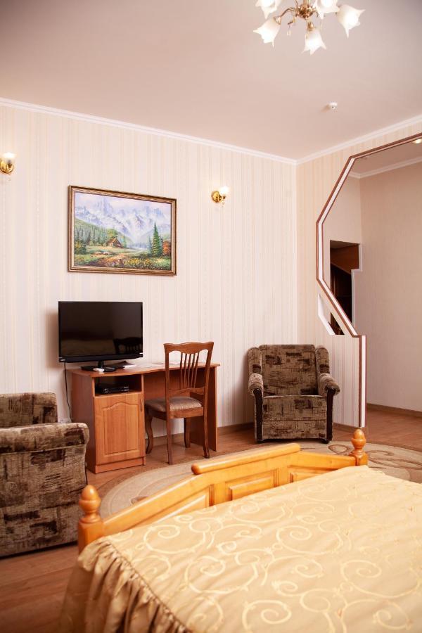 Hotel Piligrim 1 Mykolajiv Exteriér fotografie